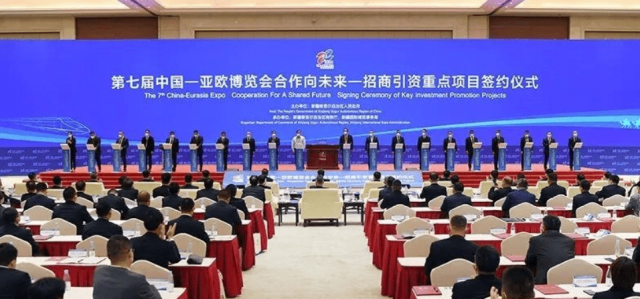 鋁業(yè)巨頭600億元進(jìn)軍光伏，建設(shè)30萬(wàn)噸多晶硅、20GW硅片、6GW電站等