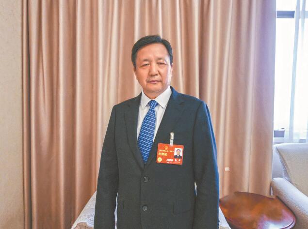 新型電力系統建設為電力裝備制造業帶來新機遇——訪全國人大代表，全國工商聯副主席，特變電工股份有限公司黨委書記、董事長張新