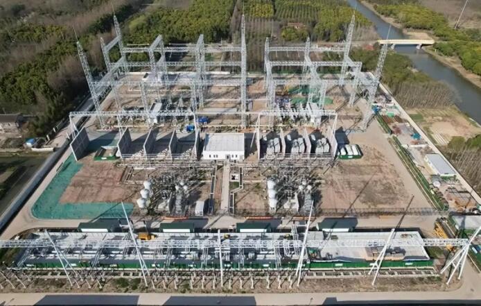 國網(wǎng)上海電力全面推動上海電網(wǎng)建設(shè)向智慧、綠色、低碳方向轉(zhuǎn)變