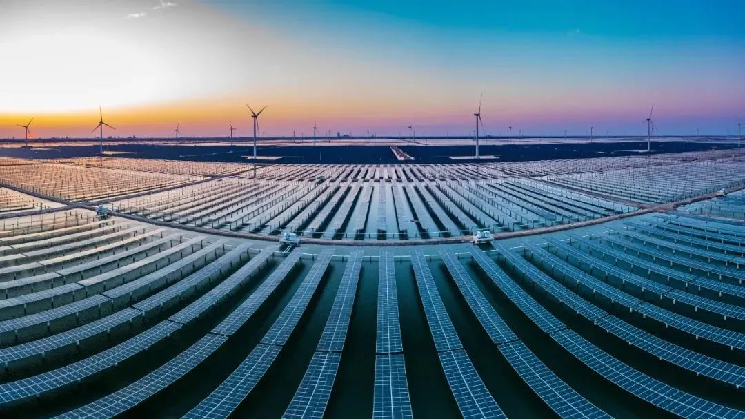 突破3億千瓦時(shí)，?；瘓F(tuán)一期300MW光伏發(fā)電項(xiàng)目實(shí)現(xiàn)年度目標(biāo)