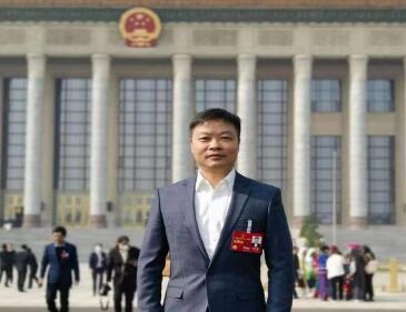 【兩會好聲音】全國人大代表、小鵬汽車董事長何小鵬：探索限定場景無人駕駛法規(guī)，助力車網(wǎng)融合和低空經(jīng)濟(jì)騰飛