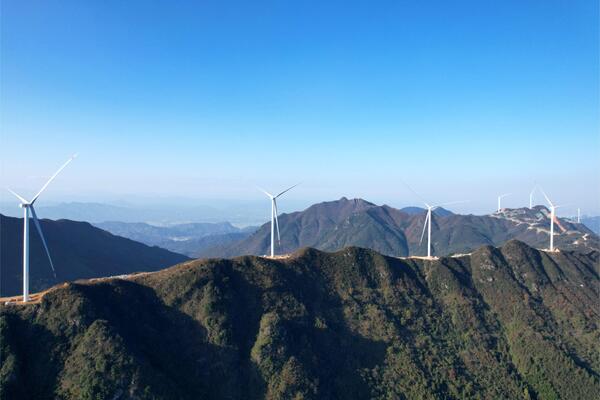 大唐南康隆木鄉風電項目全容量并網發電